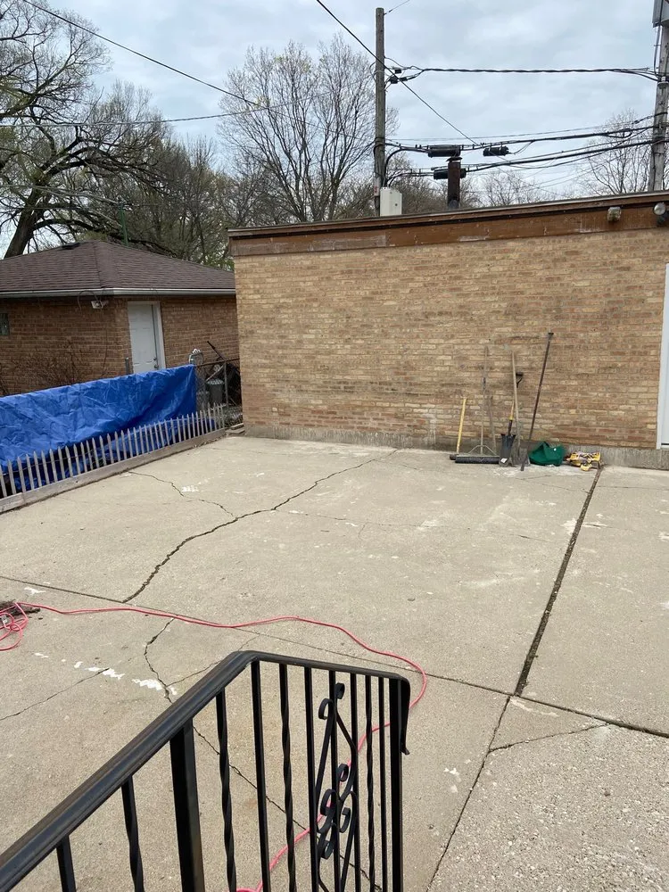 Slide of JL Contractor Services