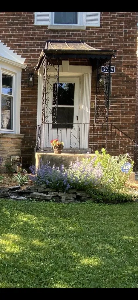 Slide of JL Contractor Services