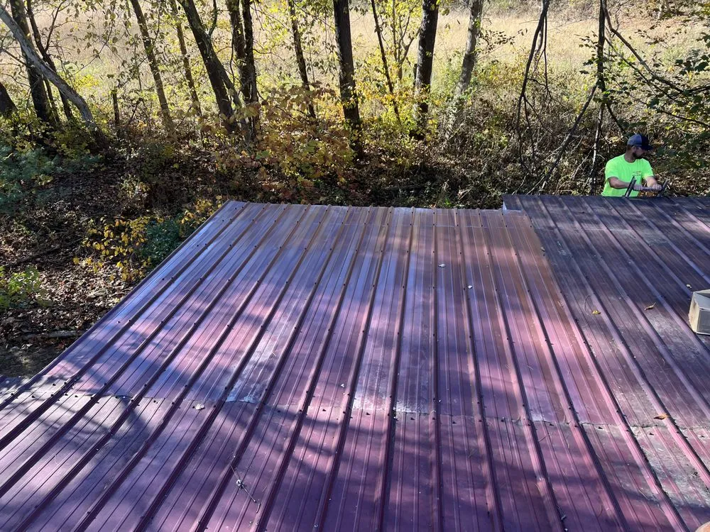 Slide of J&L Leightey Metal Roofing