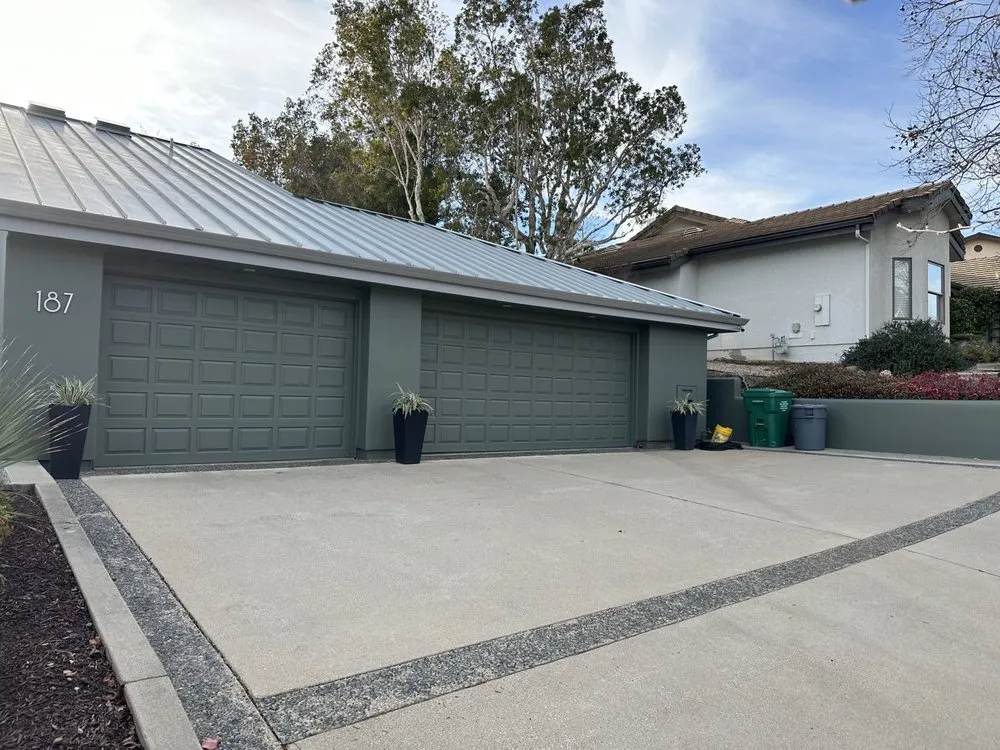 Slide of J&L Painting