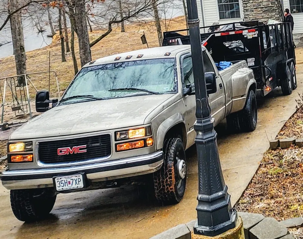 Slide of JL Tree Service and Roofing