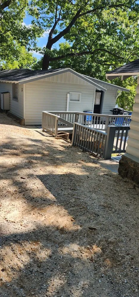 Slide of JL Tree Service and Roofing