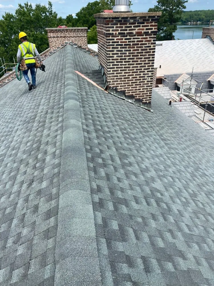 Slide of JLE Contractors