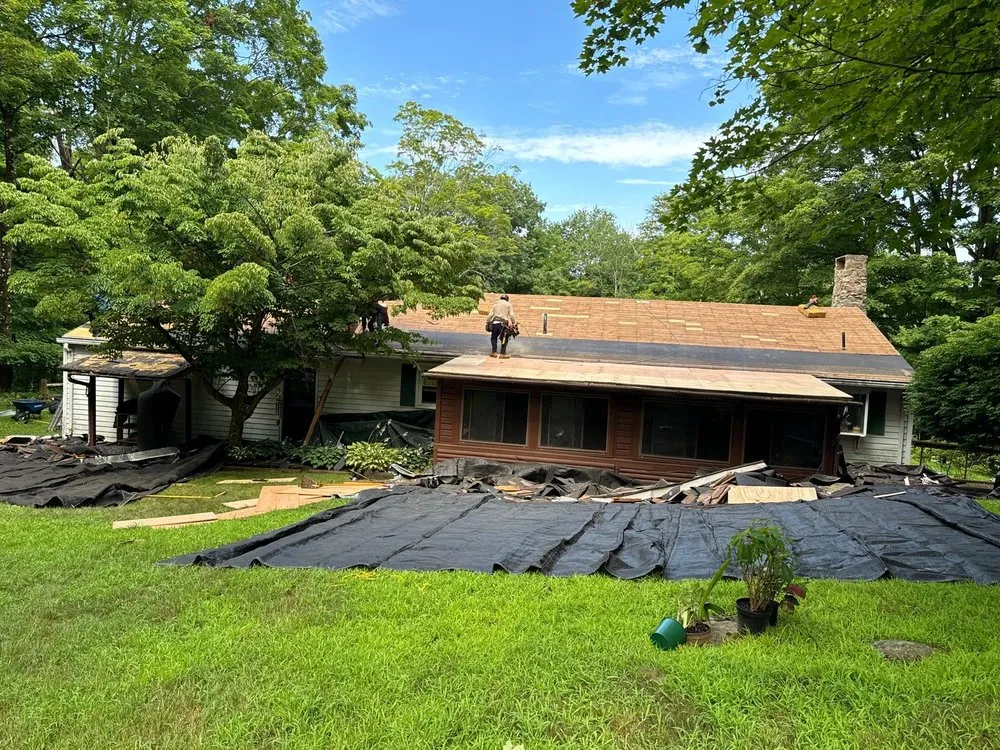 Slide of JLeo Roofing