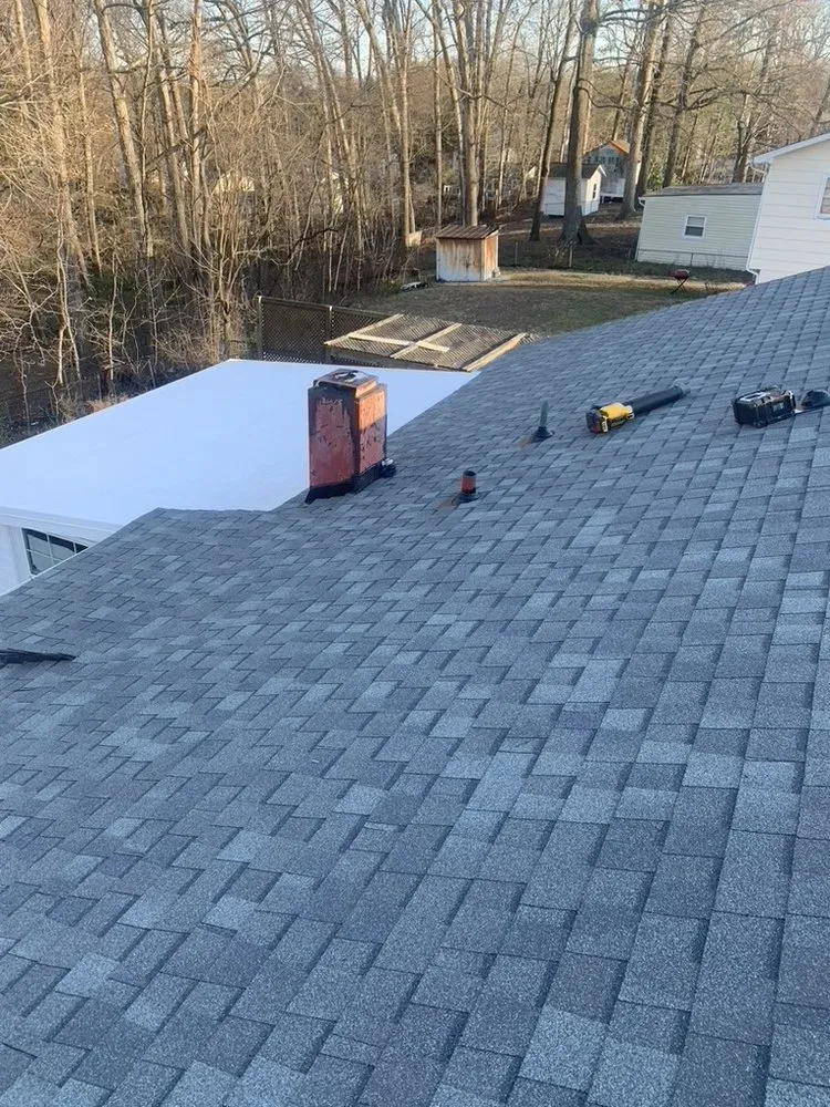 Slide of JLeon Contractor