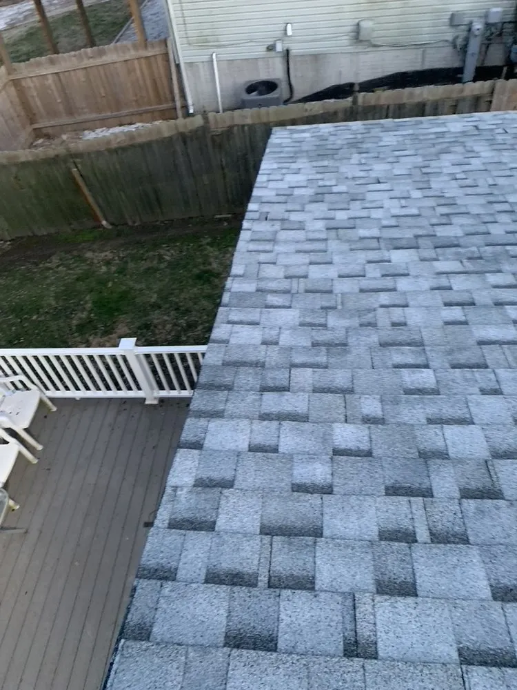 Slide of JLeon Contractor