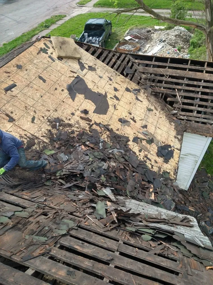 Slide of JLG Construction & Services