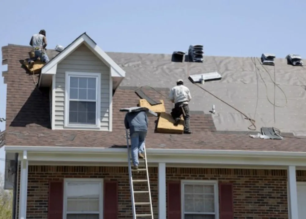 Slide of JLM Roofing