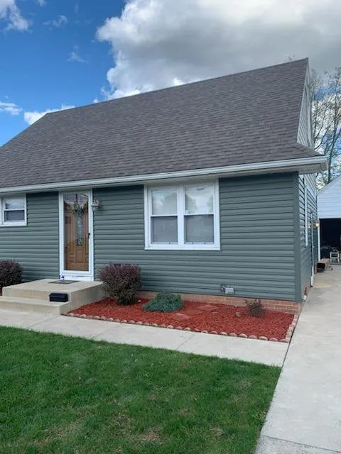 Slide of JLS Siding,Window and Roofing