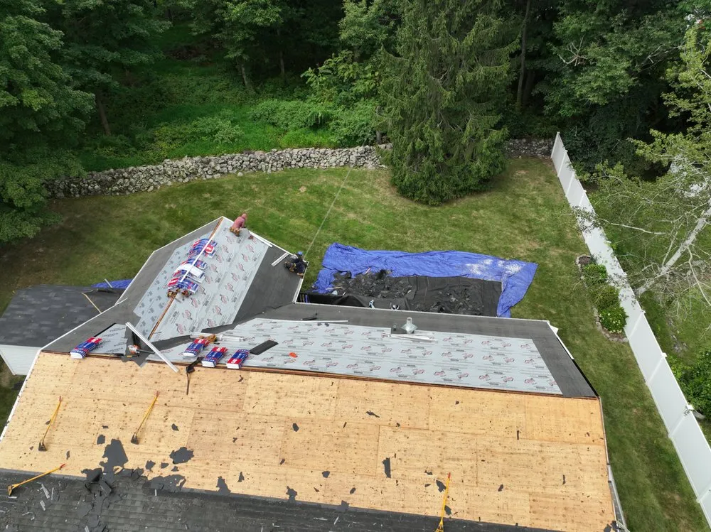 Slide of JLT Contracting