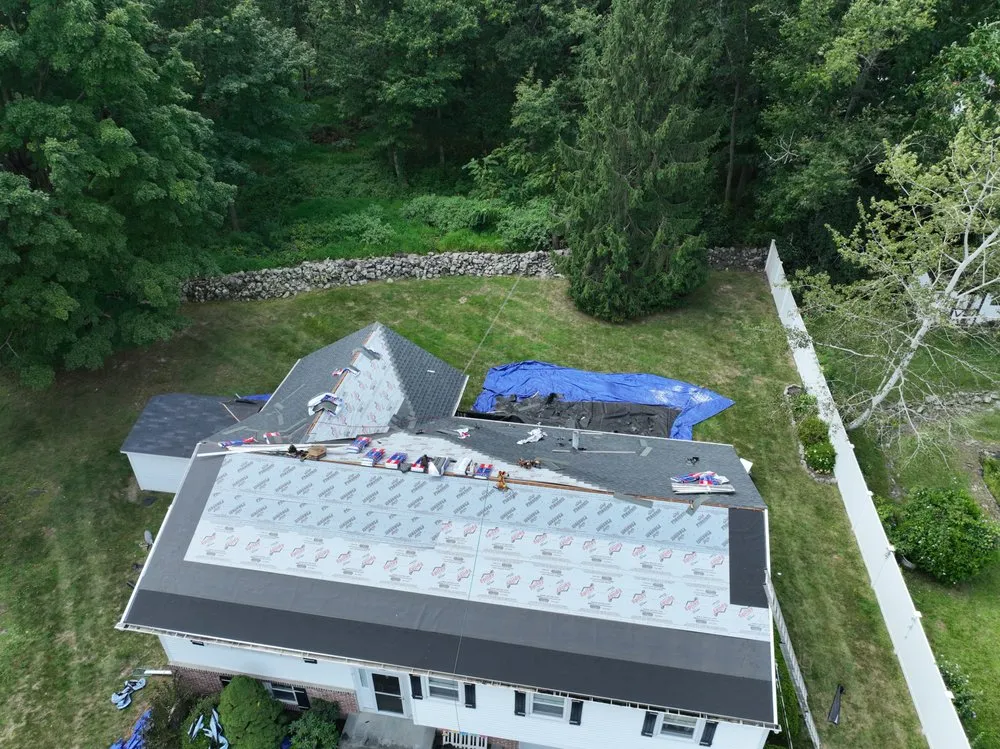 Slide of JLT Contracting