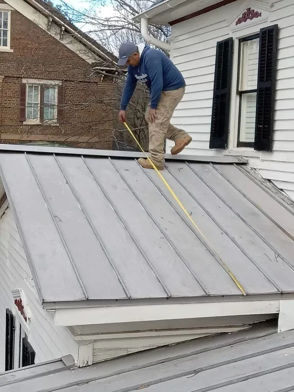 Slide of JLuna Roofing