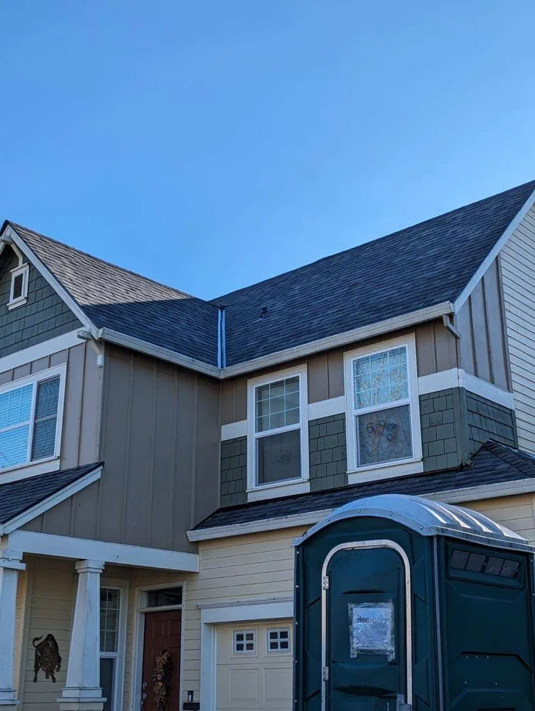 Slide of JLV Construction