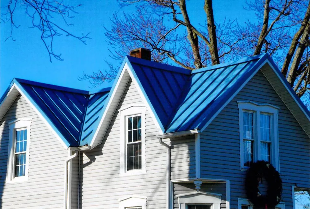 Licensed metal roofing installation with free inspection across Fredericksburg, OH - J&M Carpentry