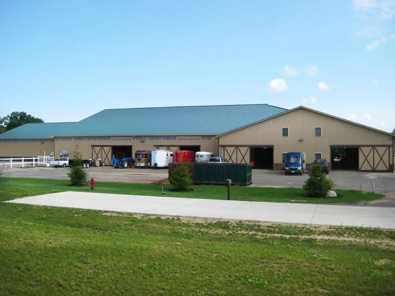 Top-rated roof installation experts serving Fredericksburg, OH - J&M Carpentry