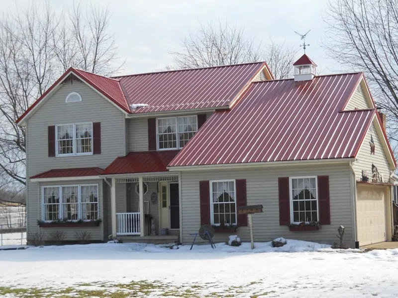 Emergency metal roofing installation experts serving Fredericksburg, OH - J&M Carpentry