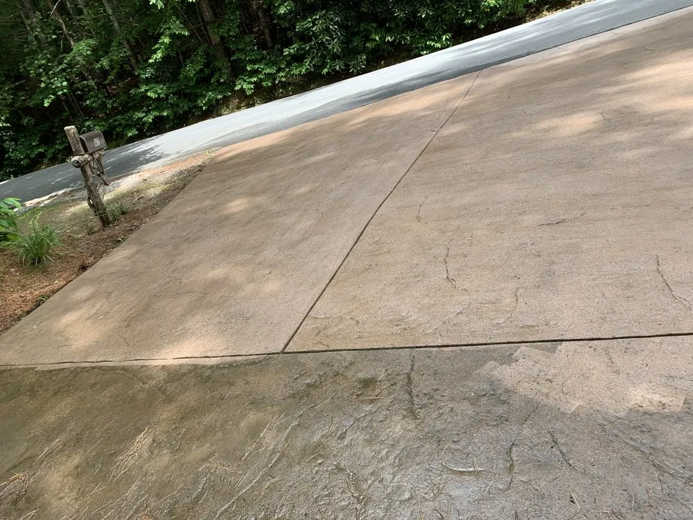 Slide of JM Construction & Pressure Washing