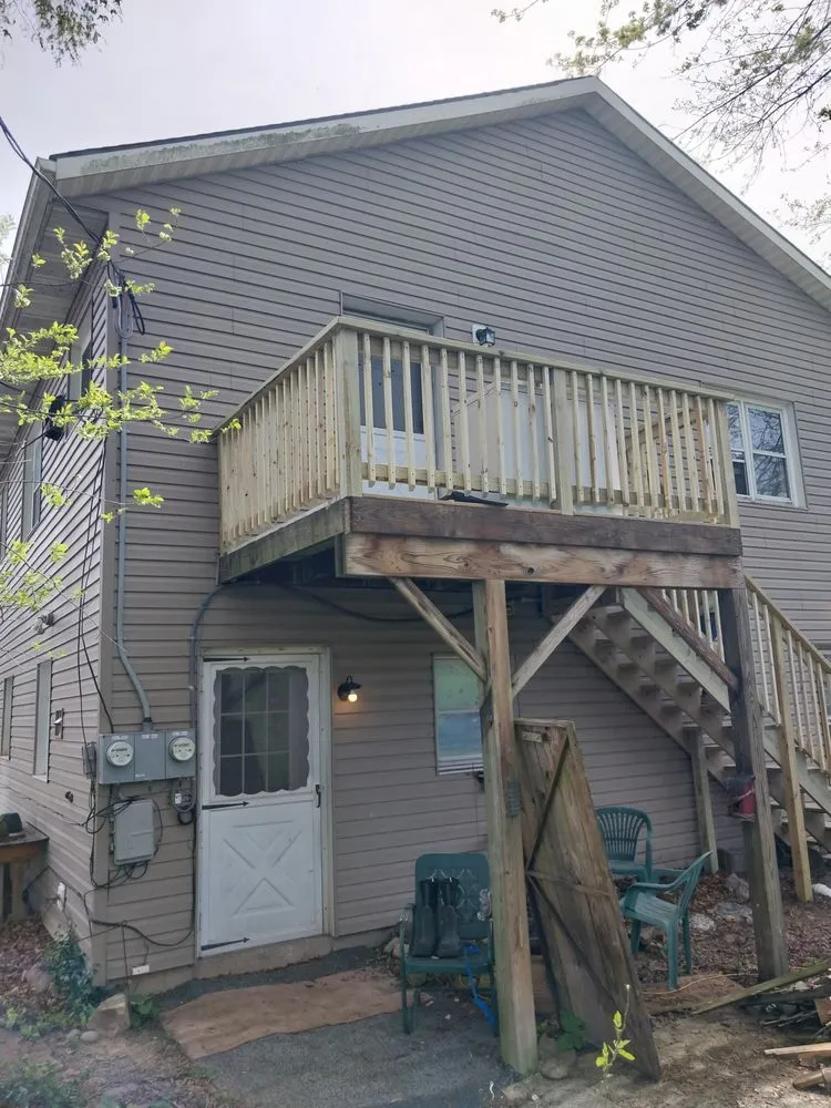 Local shingle roofing service in Beech Creek, PA by Jm Construction