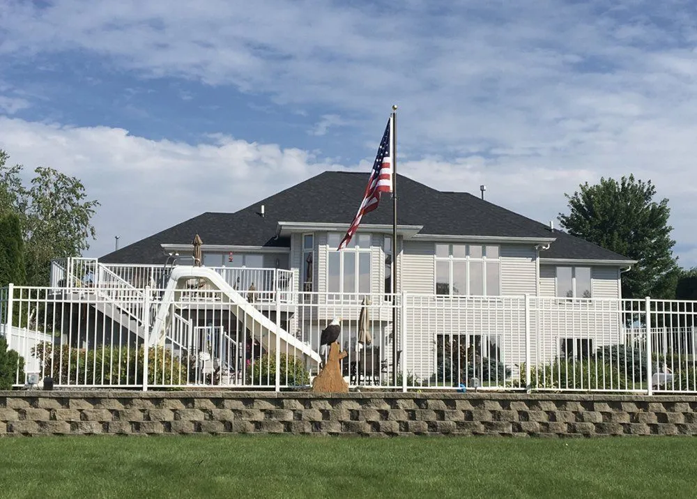 Slide of JM Construction Group