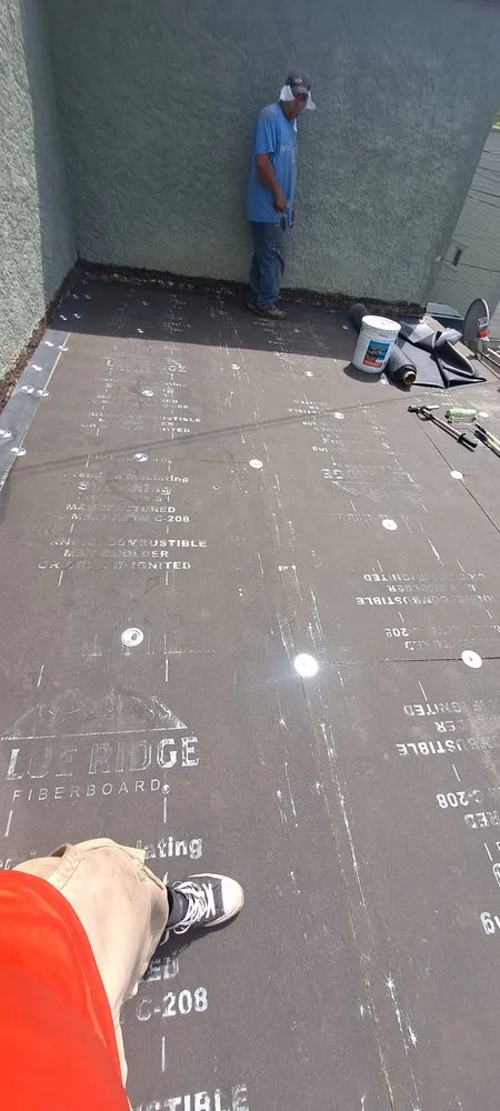 Slide of J&M Construction