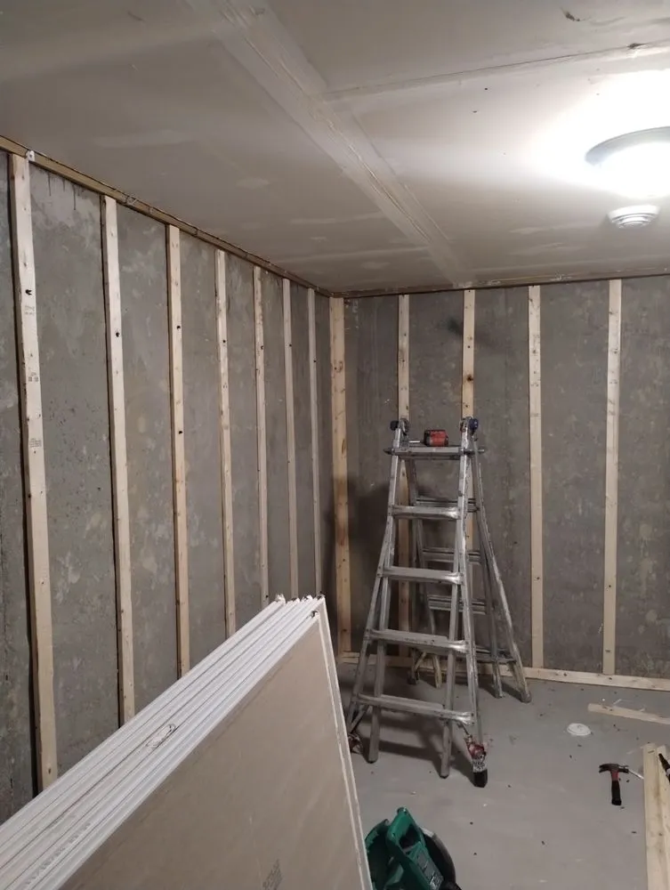 Slide of J&M Construction