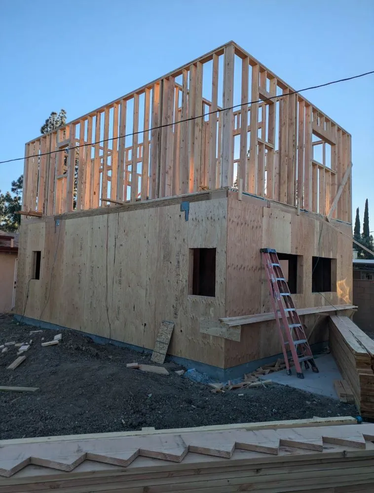 Emergency shingle roofing service in Sylmar, CA by JM General Contracting