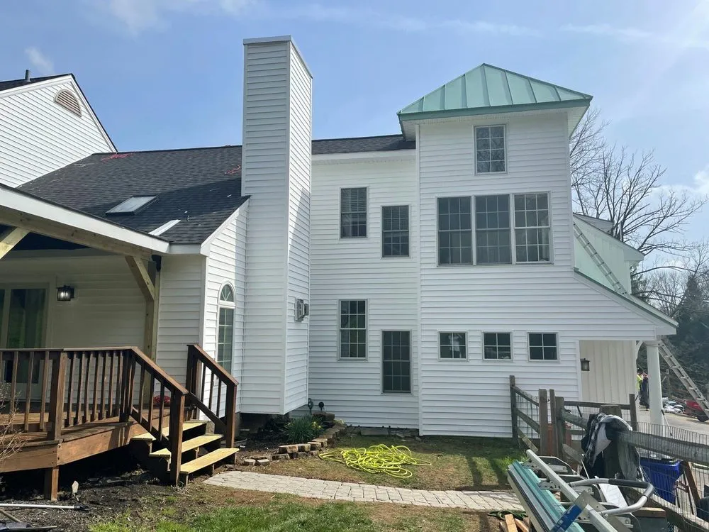 Slide of JM General Contractor