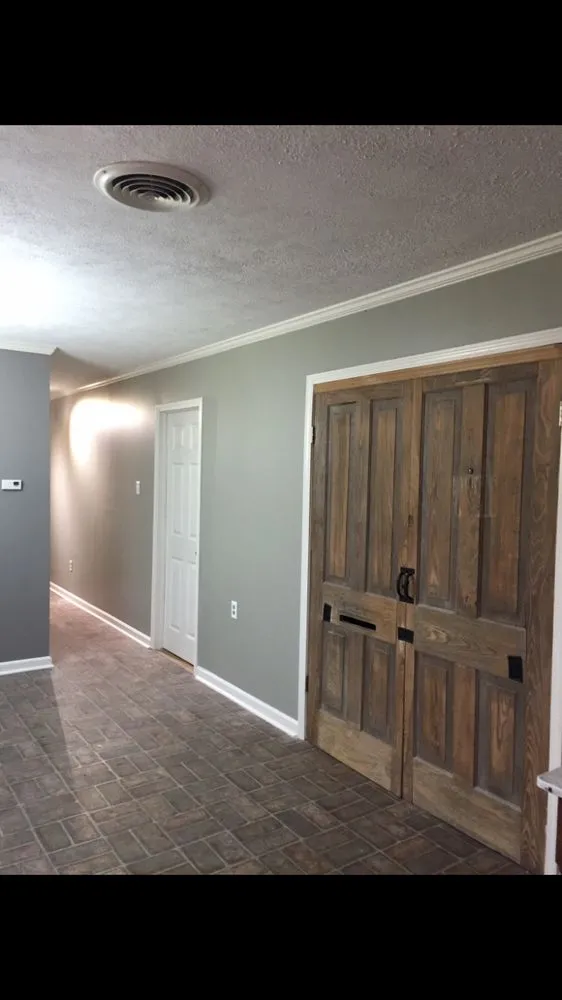 Slide of J&M Home Improvements