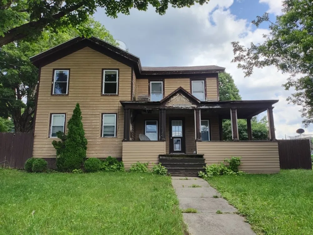 Slide of JM Lewis Enterprises