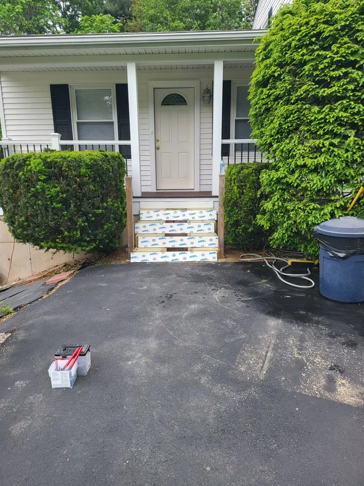 Slide of J&M Platinum Construction