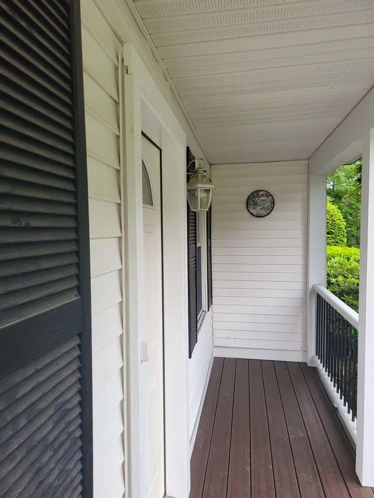 Slide of J&M Platinum Construction