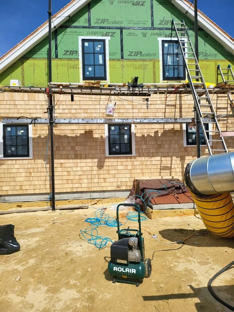 Slide of J&M Platinum Construction