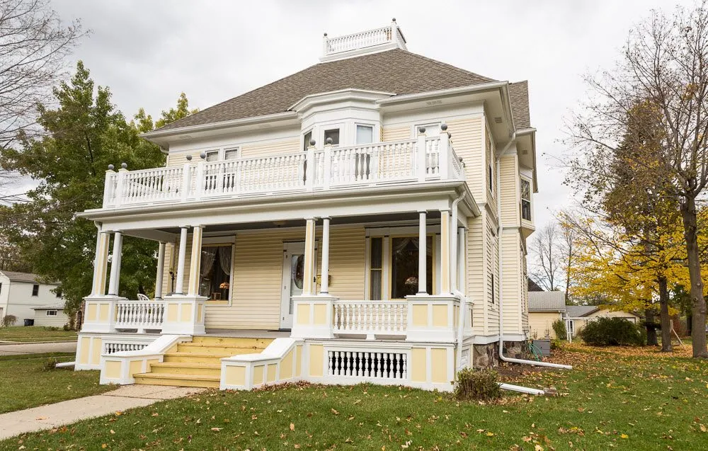 Slide of JM Remodeling & Construction