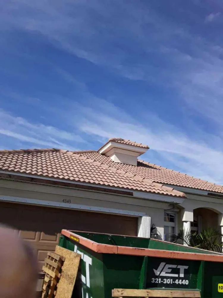 Slide of J&M Roofing & Construction