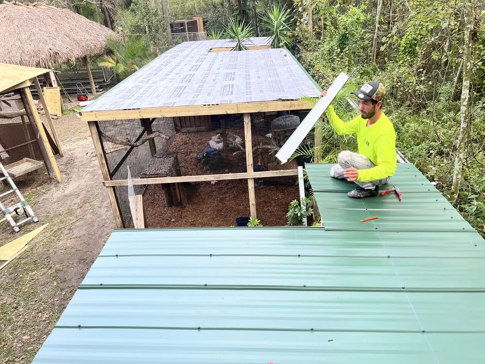 Slide of J&M Roofing & Construction