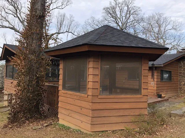 Slide of JM Roofing, Innovations & Construction Plus Corps