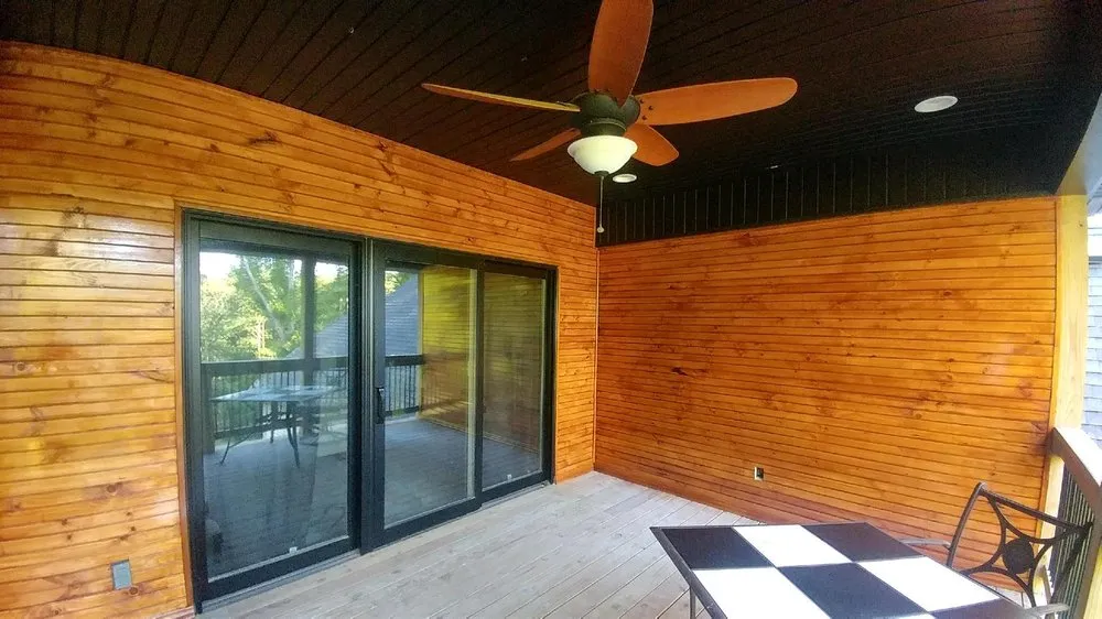 Slide of JM Roofing, Innovations & Construction Plus Corps