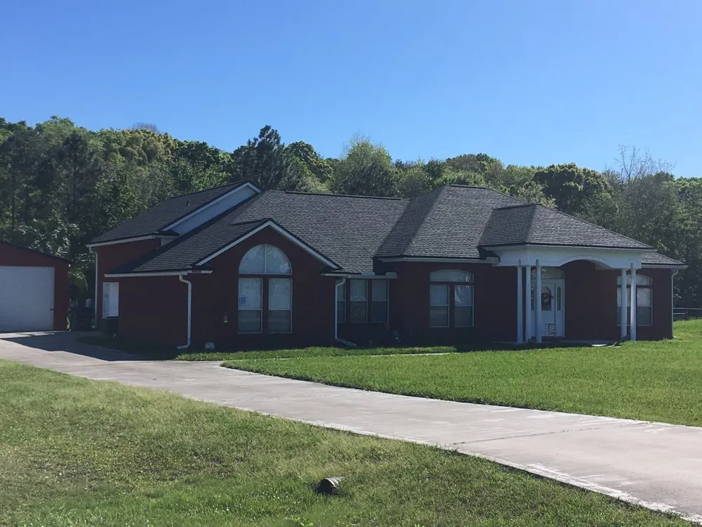 Slide of J&M Roofing