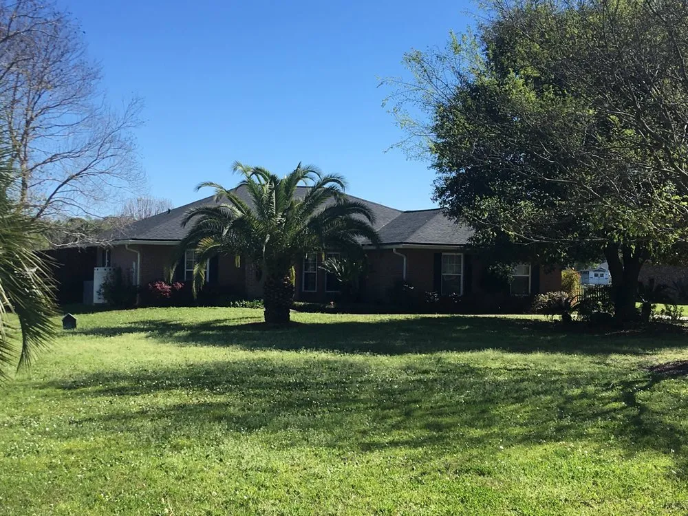 Slide of J&M Roofing