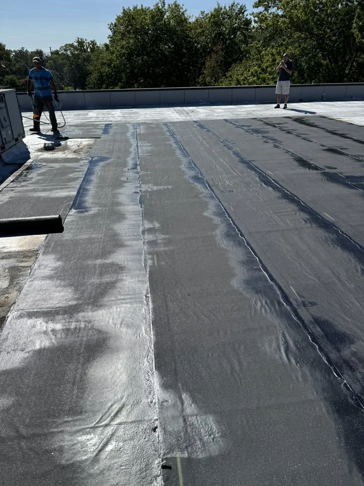 Slide of J&M Roofing