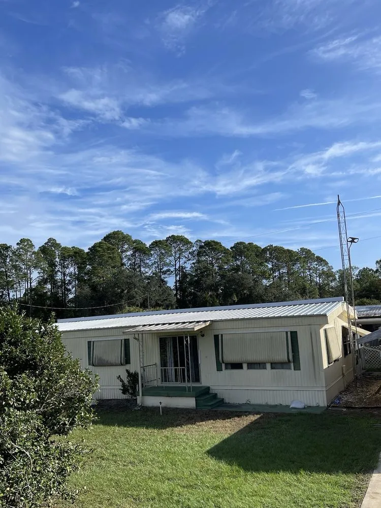 Expert residential roofing service near you in Pomona Park, FL by JM Roofing