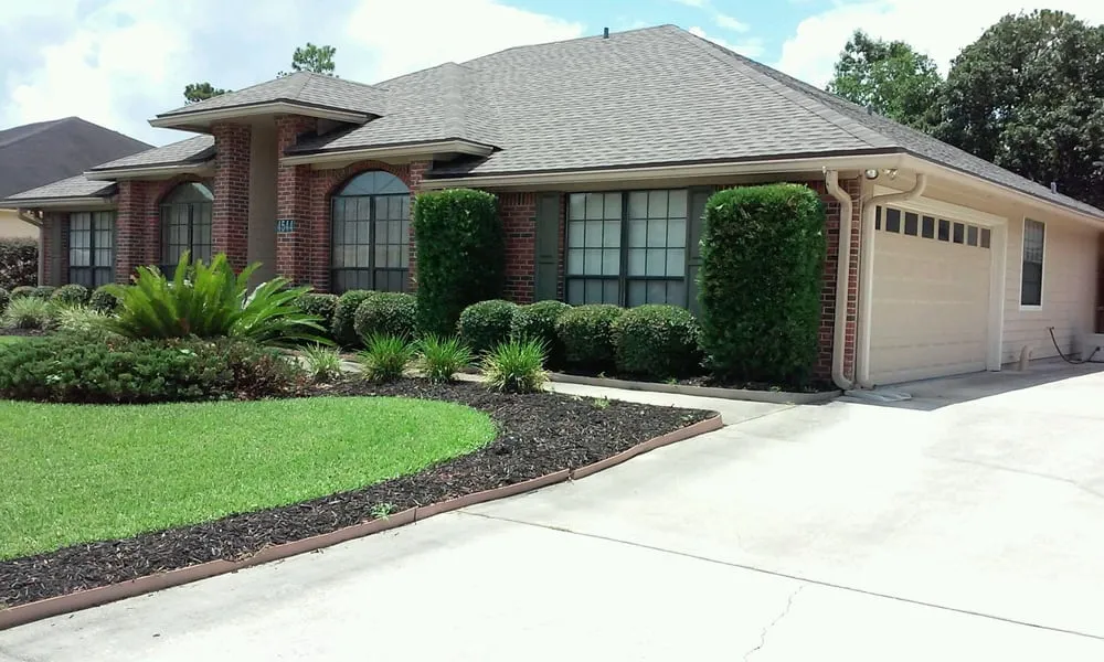 Slide of J&M Roofing Services