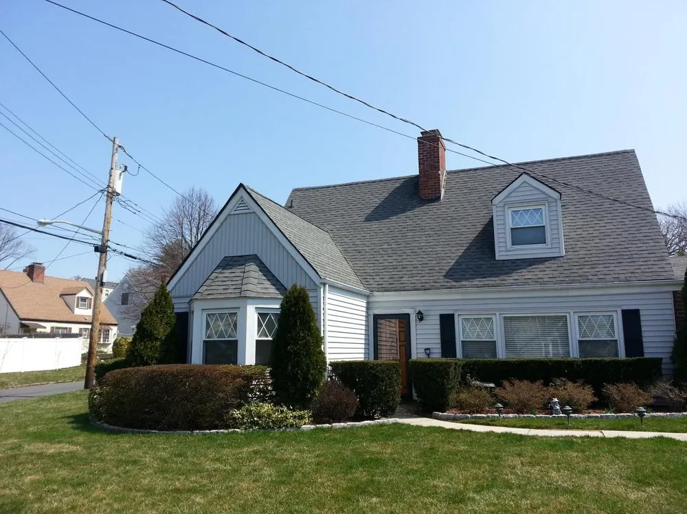 Slide of JMC Roofing & Contracting