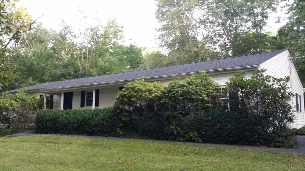 Slide of JMC Roofing & Contracting