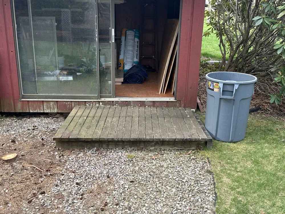 Slide of JMJ Xteriors