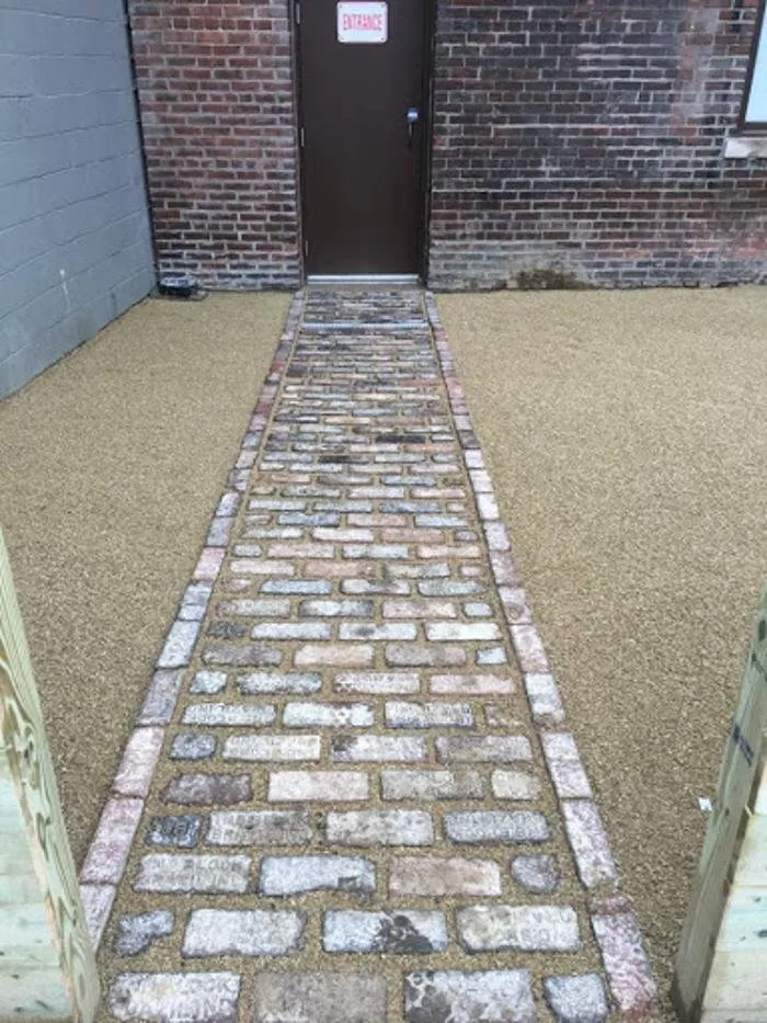 Slide of JMT Landscape Group