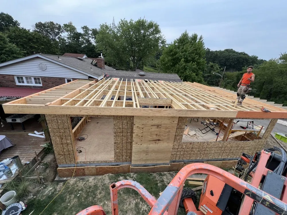 Trusted roof repair for fast service in Fenelton, PA by J&N Contracting