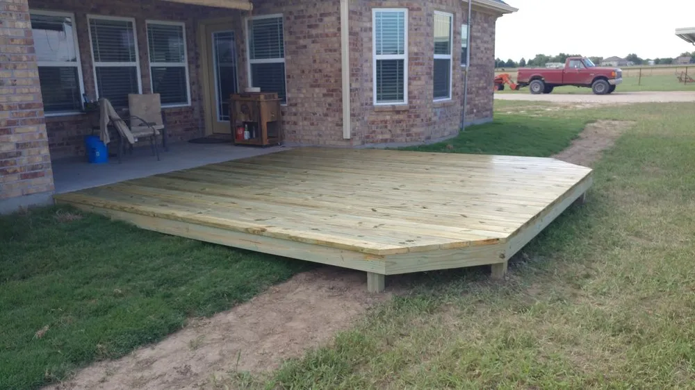 Professional flat roof repair in Cumby, TX - J&N Handyman