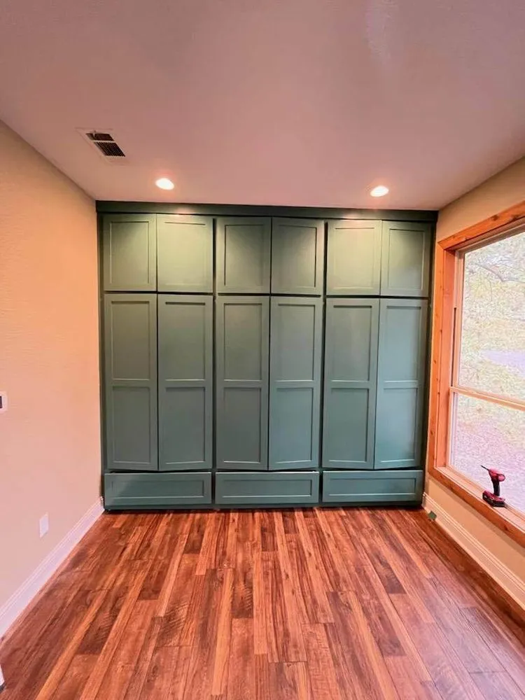 Slide of J&N Roofing