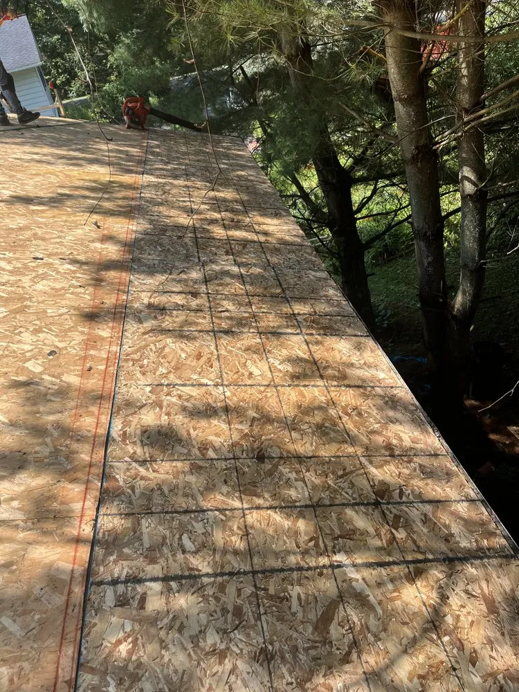 Slide of JN Roofing Solution & Rubber